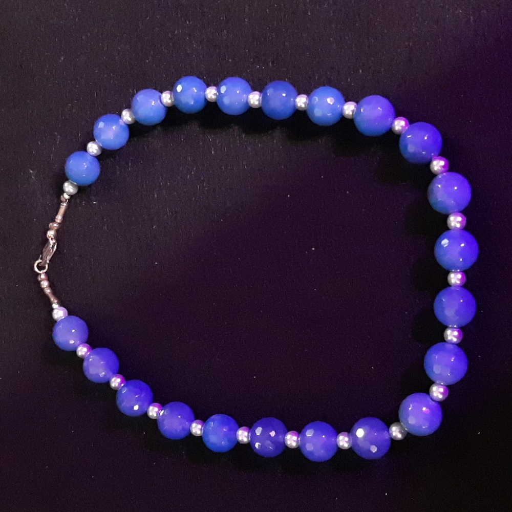 Large blue faceted agate bead necklace
